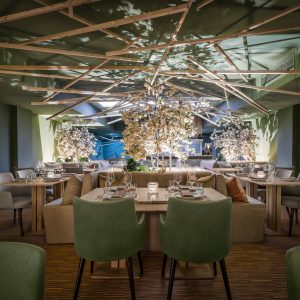 CLIENTE: éLeBê Restaurantes   |   PROJETO: éLeBê Entreparedes   |   LOCALIZAÇÃO: Porto